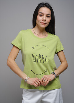 Женская футболка Карма