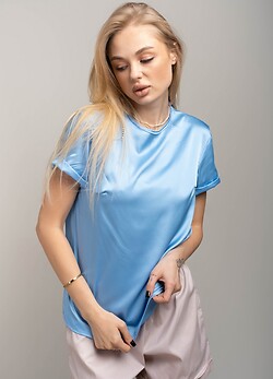Блуза с коротким рукавом