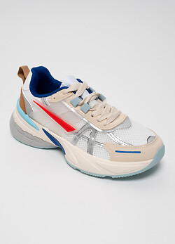 Кроссовки женские Fashion Y996-4 белые