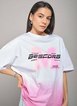 Футболка жіноча